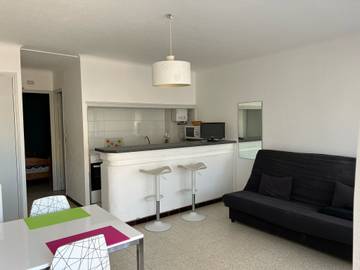 Appartement De Vacances pour 5 Personnes dans Port-la-Nouvelle, Côte d'Améthyste, Photo 2