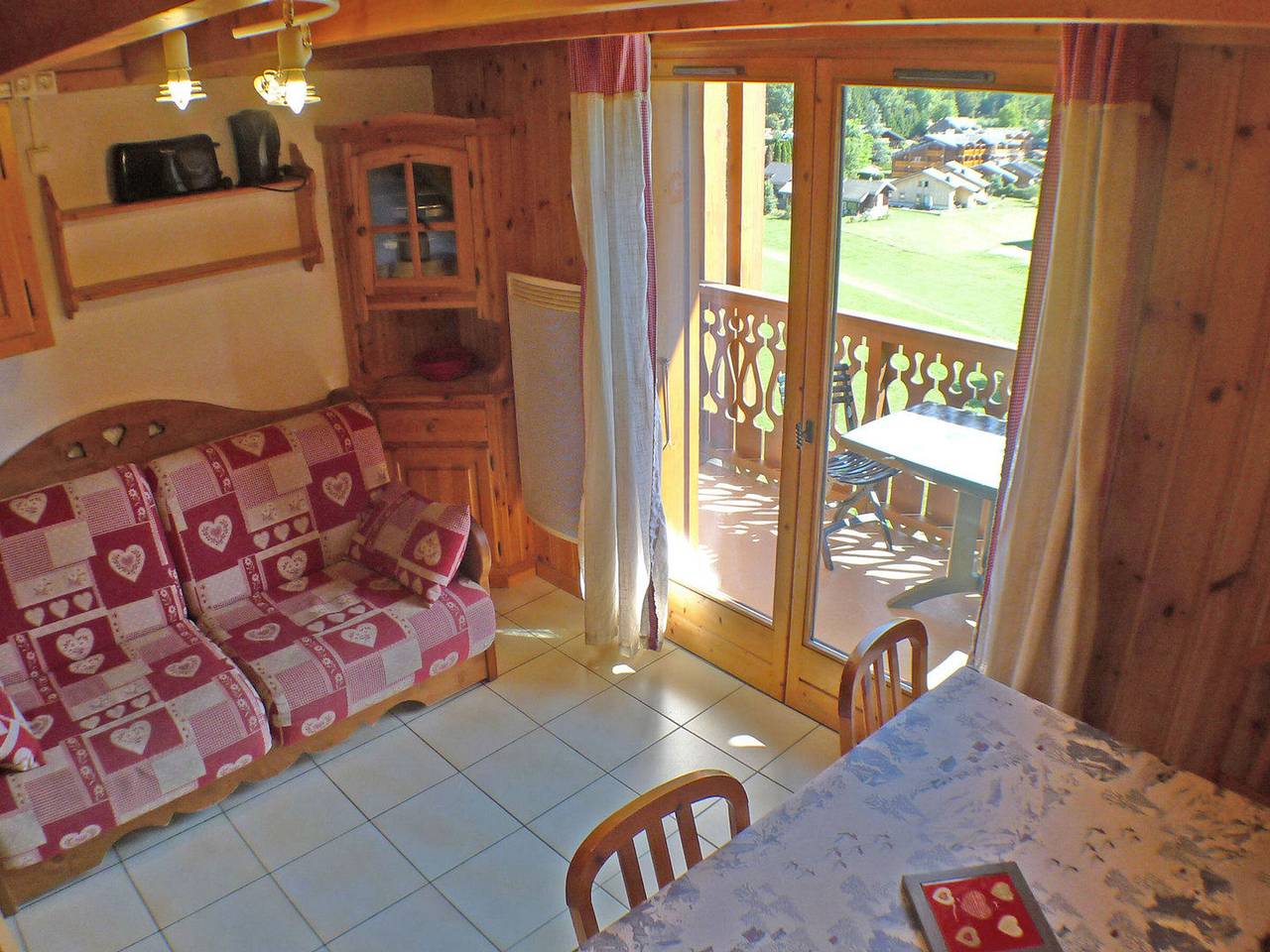 Appartamento intero, Cozy apartment in Morillon for 6, balcony, dishwasher, washing machine in Station de Morillon, Grand Massif