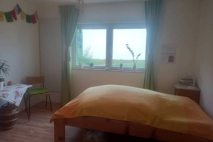Ganze Wohnung, Ferienwohnung mit Bodenseeblick in Daisendorf. 
Hunde willkommen. in Daisendorf, Region Bodensee-Oberschwaben
