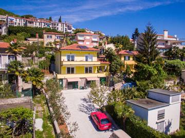 Ferienwohnung für 2 Personen, mit Garten und Terrasse in Grad Opatija