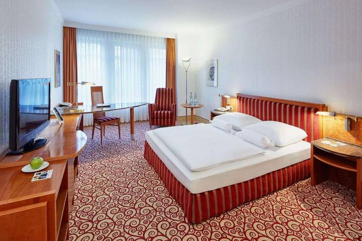 Hotel für 3 Personen, mit Pool und Whirlpool sowie Garten und Sauna in Magdeburg - 3