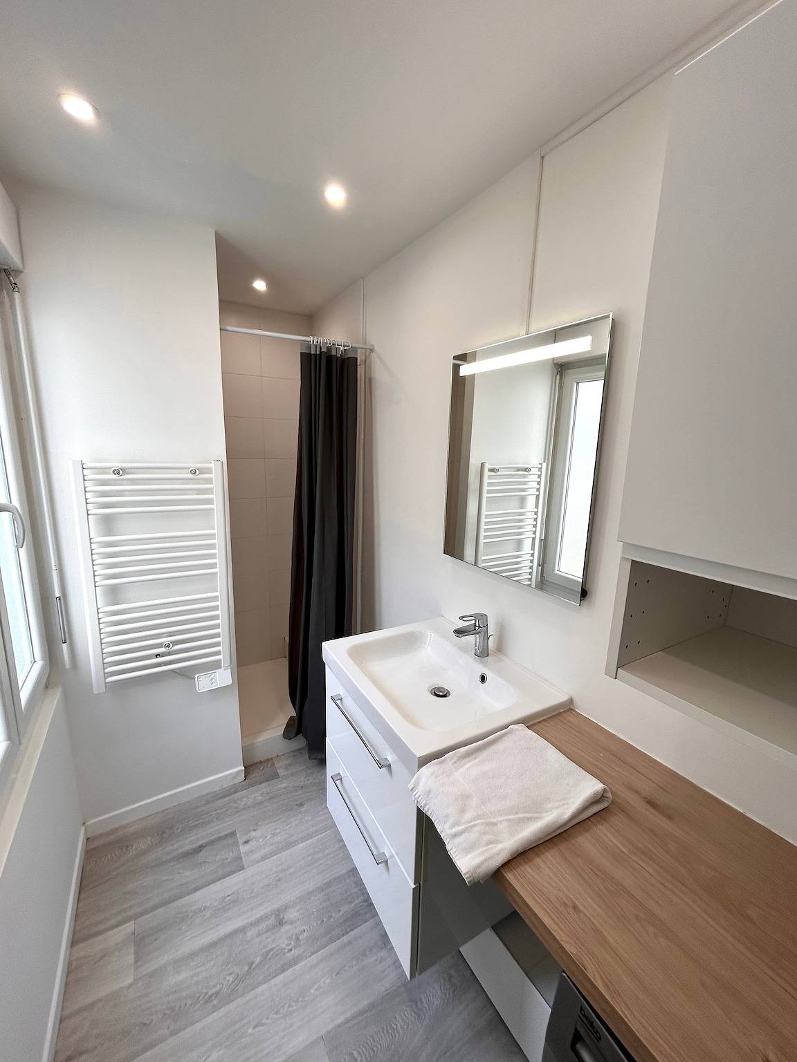 Ganze Wohnung, La Suite Gilbert | Calme | Centre-ville in Reims, Marne