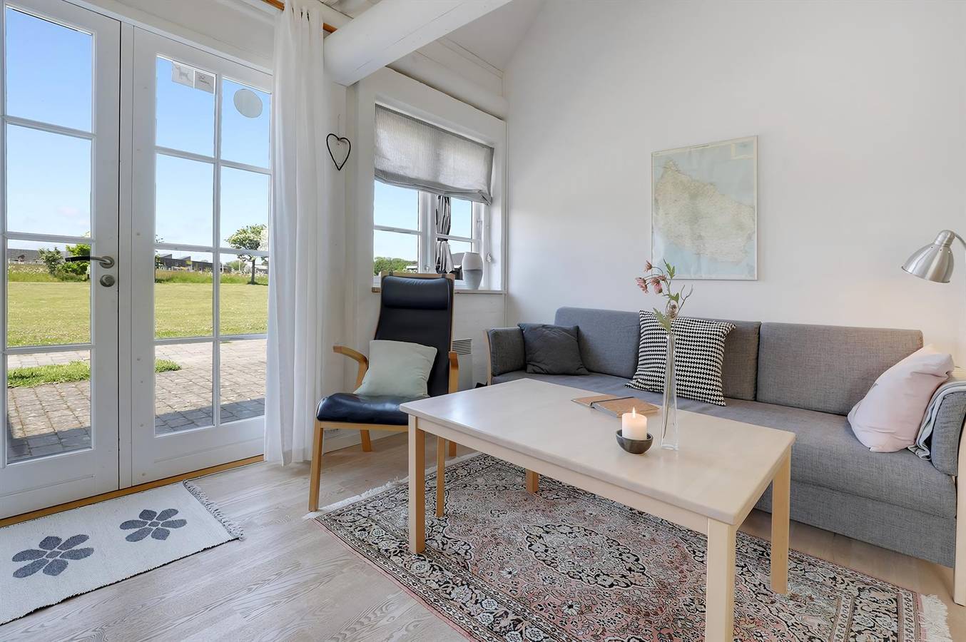 Ganze Wohnung, Amazing apartment in Aakirkeby w/ 1 Bedrooms and Outdoor swimming pool in Aakirkeby, Bornholm