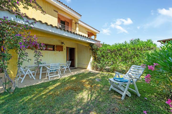 Location de vacances pour 4 personnes, avec Jardin à Sant'Anna Arresi - 3