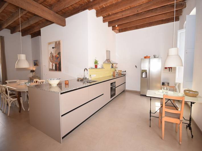 Location de vacances pour 6 personnes, avec terrasse et piscine à Sant Feliu de Guíxols - 4