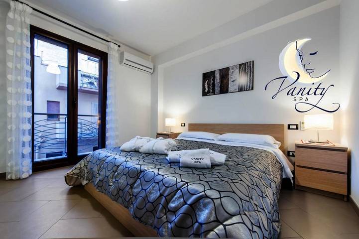 Aparthotel para 6 personas, con sauna además de terraza y jacuzzi, Se admiten mascotas - 1