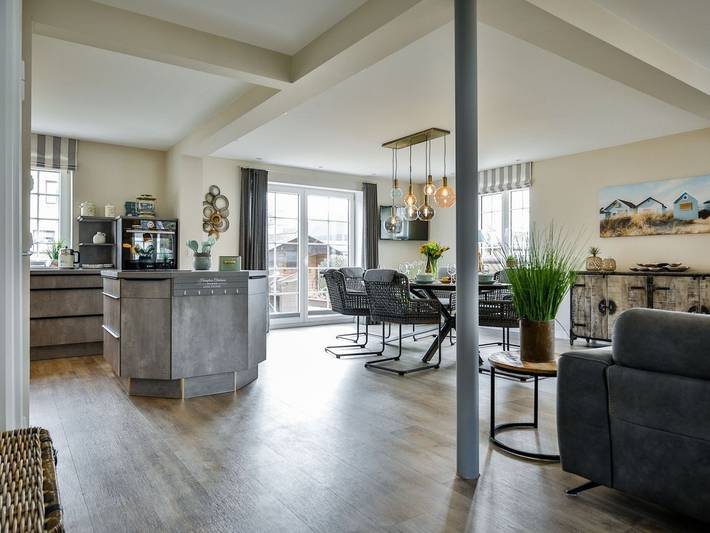 Stjerna Hüs - Ferienhaus für 6 Personen und Hund in hafennaher Lage von Hörnum mit Garten. in Hörnum, Sylt