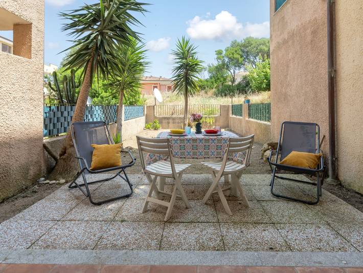 Gîte pour 4 personnes, avec jardin dans Olbia - 2