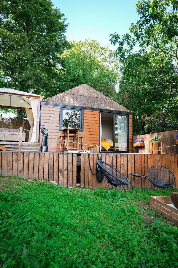 Chalet pour 2 personnes, avec terrasse et vue, animaux acceptés