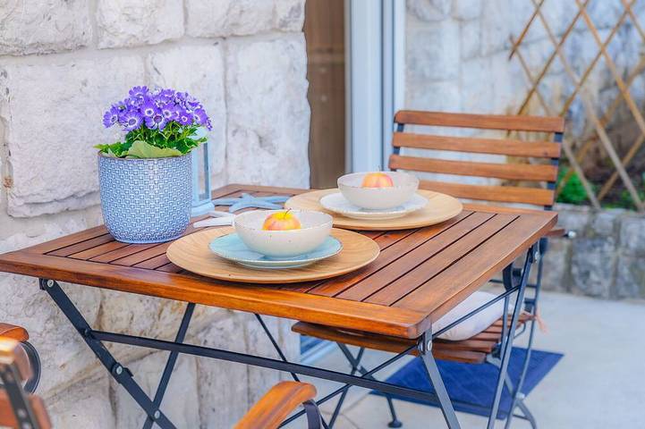 Holiday apartment for 2 people, with garden and terrace - 1