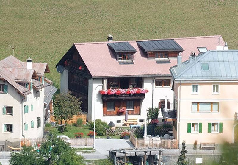 Ganze Ferienwohnung, Ferienwohnung Ritzmann Funtanatscha - Ferienwohnung für 2 Personen in Scuol, Unterengadin