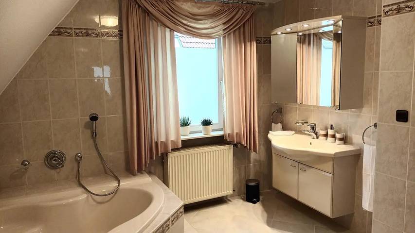Ferienhaus für 8 Personen, mit Garten in Dahn - 4