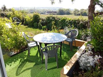 Maison d’hôte pour 2 personnes, avec terrasse ainsi que vue et jardin à Ferques