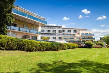 Hotel für 2 Personen, mit Seeblick und Terrasse sowie Garten, mit Haustier am Wörthersee