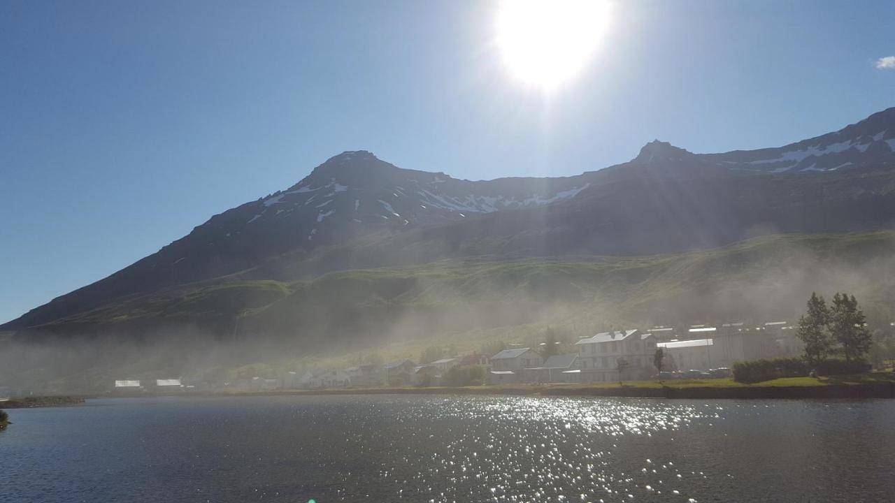 Við Lónið Guesthouse in Seyðisfjörður, Austurland