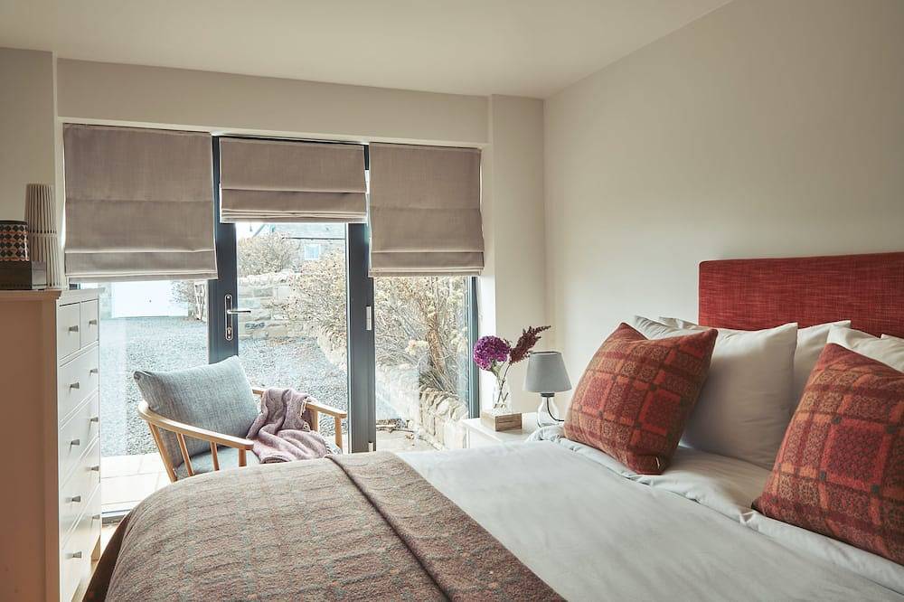 Rock Lobster - a family friendly that sleeps 8 guests in 4 bedrooms in Craster, Northumberland