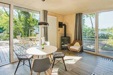 Ferienhaus für 4 Personen, mit Terrasse und Sauna sowie Garten in Kölpinsee