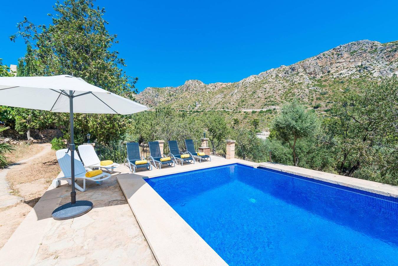 Sa Tarongera - Villa with private pool in Andratx. Free Wifi in Andratx, Mallorca Westen