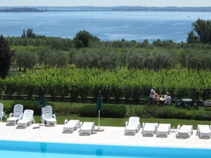 Ferienwohnung für 6 Personen, mit Balkon und Pool sowie Seeblick in Moniga del Garda - 4