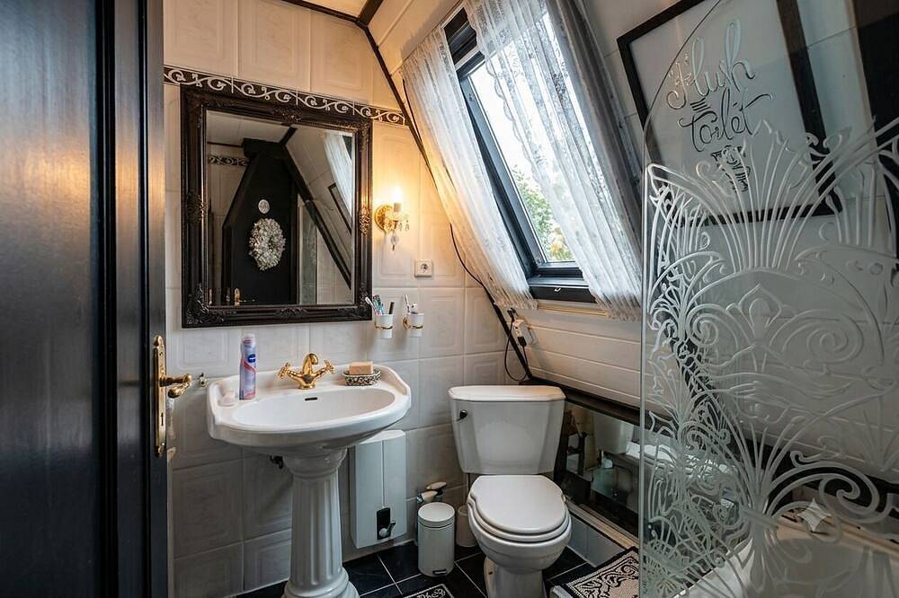 Quaint 1-bedroom cabin in charming Bad Wünnenberg perfect for getaway in Fürstenberg (Bad Wünnenberg), Bad Wünnenberg