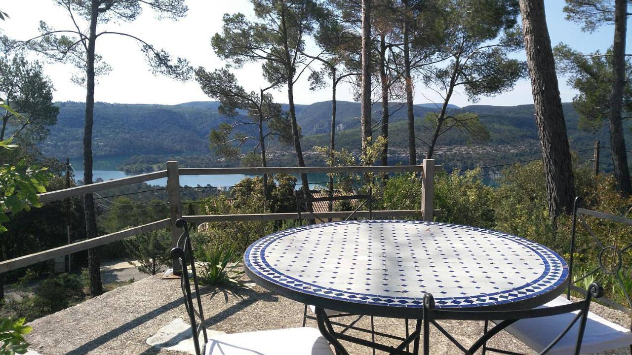 La Pinède du Lac in Esparron-de-Verdon, Alpes-de-Haute-Provence
