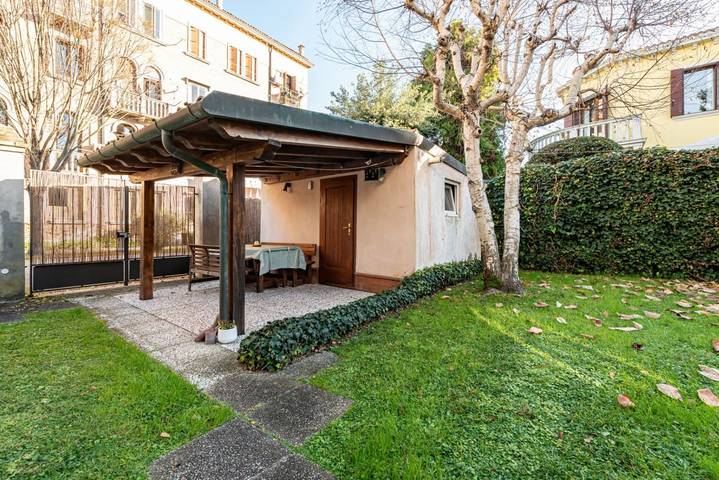 Ganze Wohnung, Ferienwohnung für 2 Personen mit Garten in Lido di Venezia, Venedig