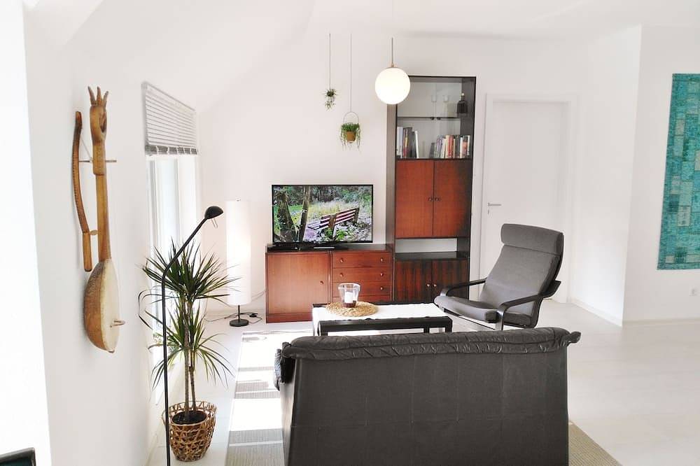 Ganze Wohnung, Ferienwohnung im Wanderparadies in Gladenbach, Naturpark Lahn-Dill-Bergland