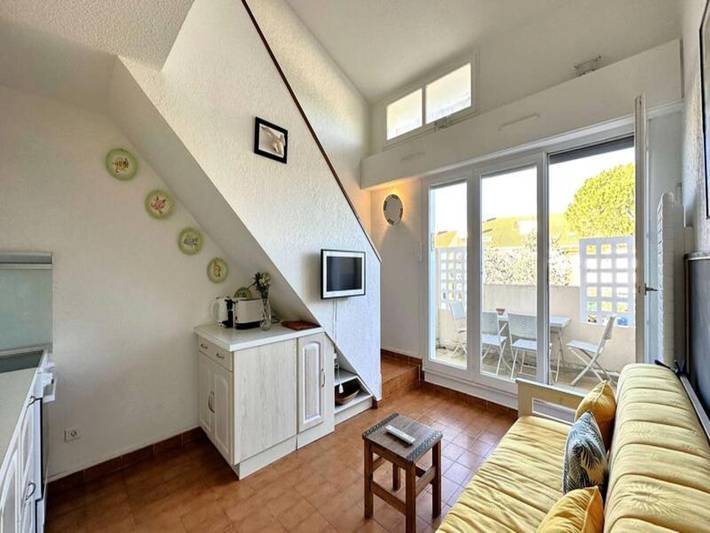 Gîte pour 4 personnes, avec terrasse, adapté aux familles dans Zone nature des vieux salins d'Hyères