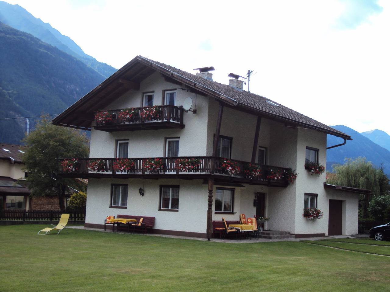 Ganze Ferienwohnung, Appartement für 2-4 Personen in Stubaier Alpen, Längenfeld