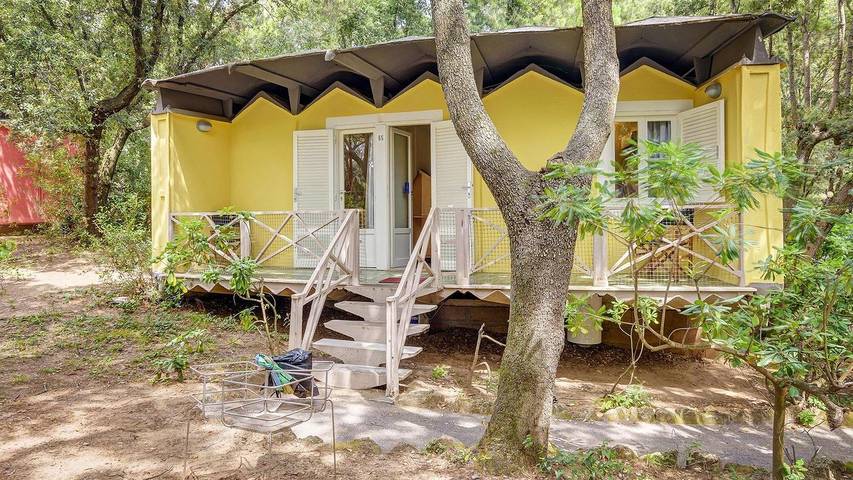 Bungalow für 2 Personen, mit Balkon und Pool in San Vincenzo