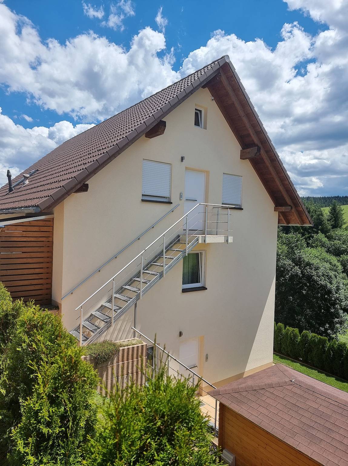 Ganze Wohnung, Ferienwohnung 'Am Bach' mit Privatterrasse, Balkon und Wi-Fi in Unterkirnach, Mittlerer Schwarzwald