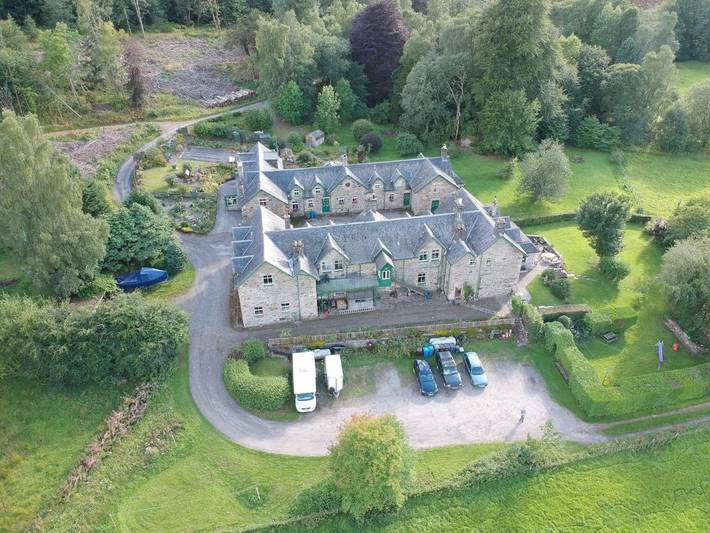Holiday rental for 10 people, with Balcony and Terrace as well as Garden and Lake view in Loch Tay