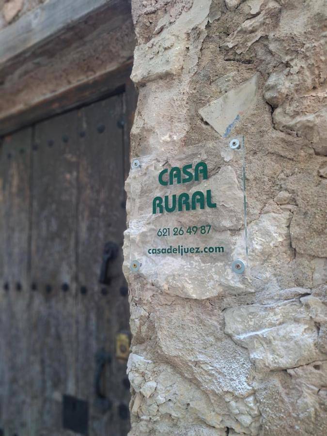 Casa rural para 8 personas, con Balcón y Jacuzzi además de Terraza y Jardín en Alcalá del Júcar