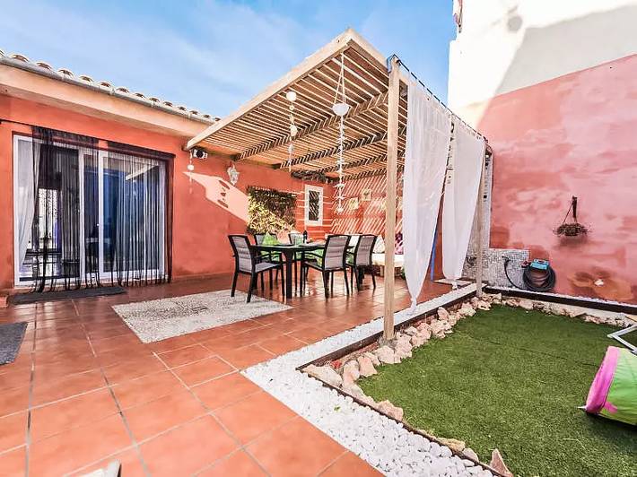 Finca für 6 Personen, mit Balkon in S'Illot Cala Morlanda