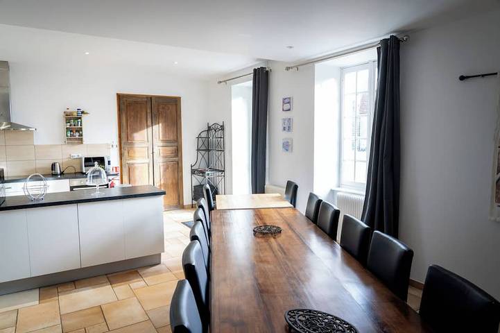 Location de vacances pour 13 personnes à Souvigny