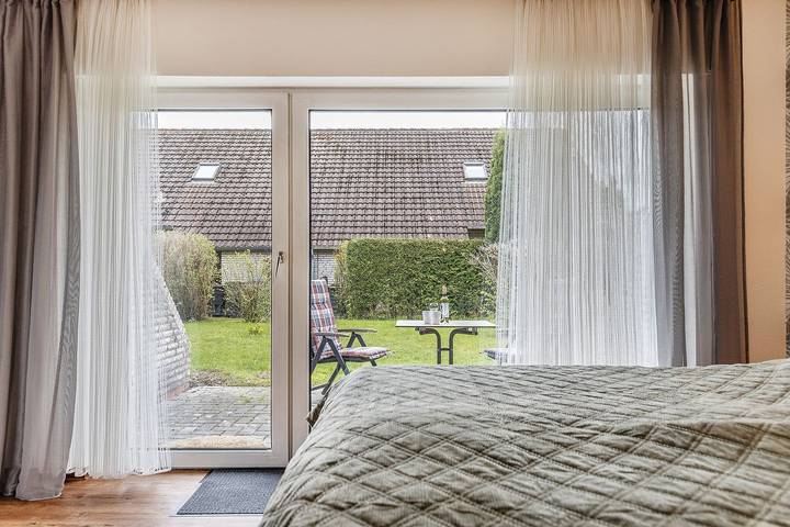 Ferienwohnung für 2 Personen, mit Terrasse in Wittmund - 2