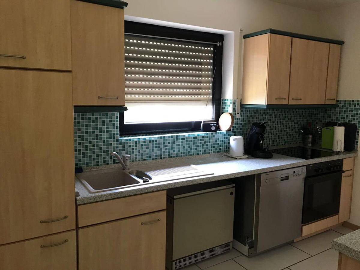 Cały apartament wypoczynkowy, Double Room with Shared Bathroom in Karlsruhe, Równina Renu