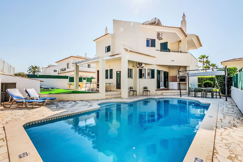 Casa vacanza a Albufeira a partire da 665€ a notte