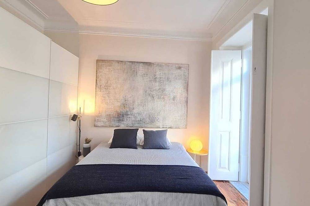 Entire apartment, Luxury apartment with private Pool & Garden in Lisbon, Costa de Lisboa