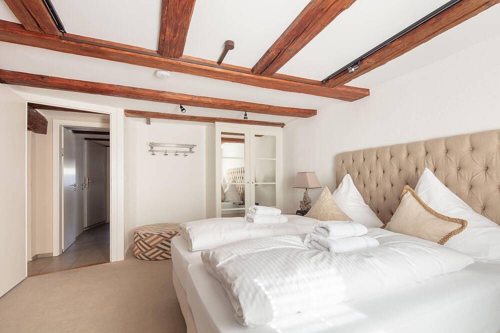 Ganze Wohnung, Seehaus Allensbach Nature Suite in Allensbach, Untersee