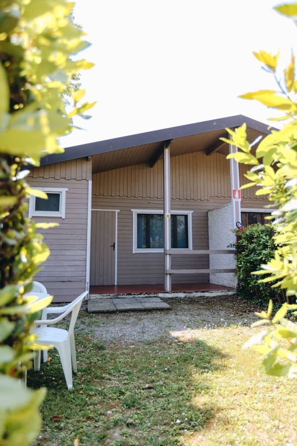 Camping Iris Park Bungalow Lugana für 4 Personen in Moniga del Garda, Gardasee-Berge