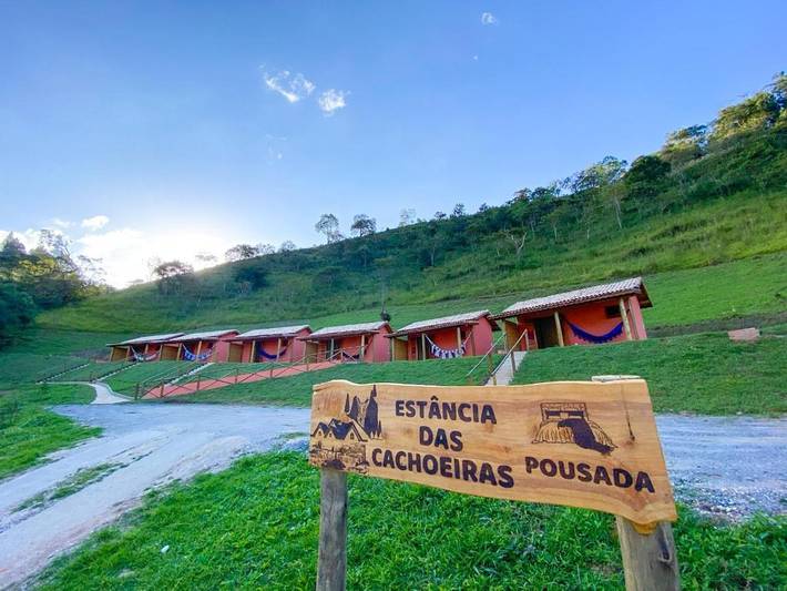 Casas e apartamentos de temporada para 4 pessoas, com jardim e vista para o lago e ainda vista em Cunha