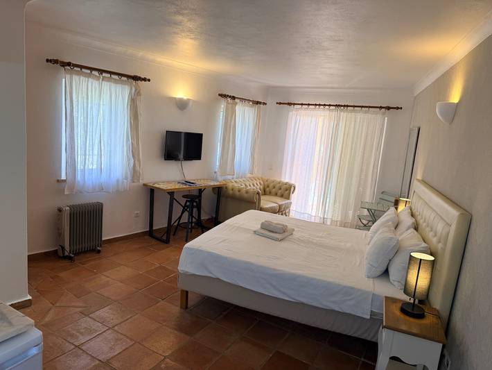 Casa rural para 2 personas, con Vistas al mar y Terraza además de Jardín y Piscina en Lagos - 3