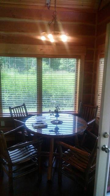 Log Cabin for 4 Guests in Bayfield County, Picture 2