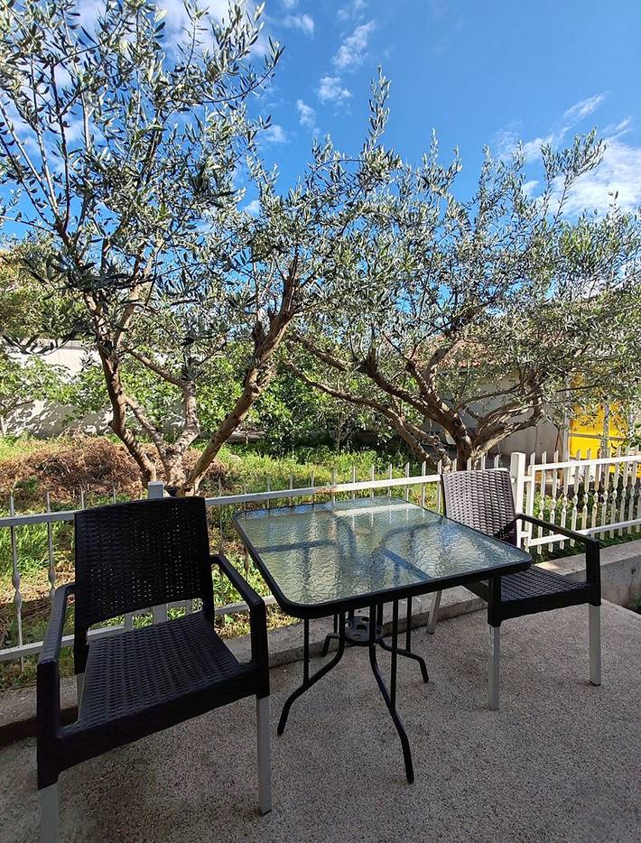Gîte pour 3 personnes, avec jardin dans Neum - 2