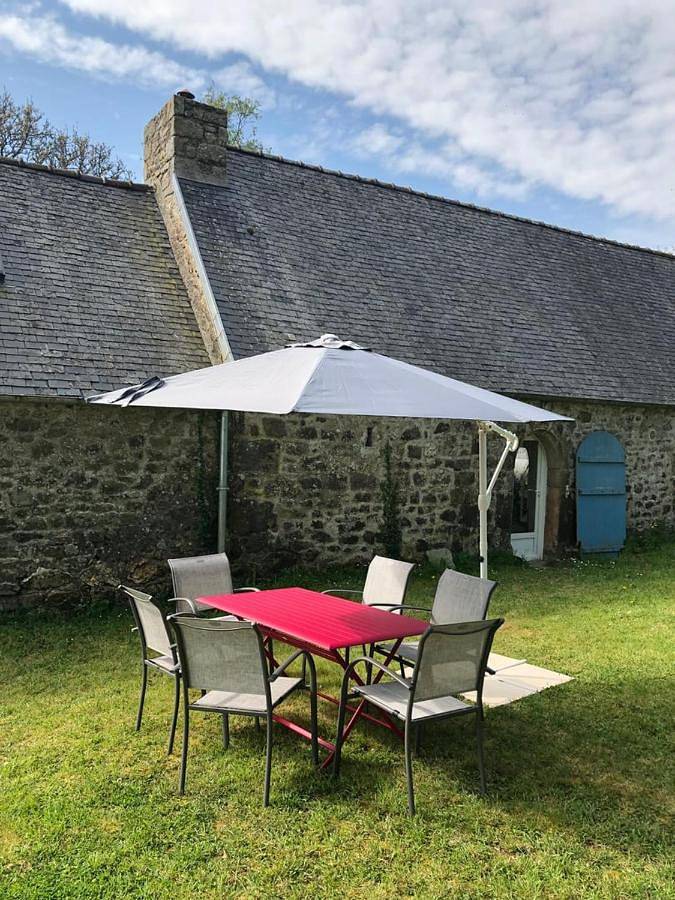 Location de vacances pour 6 personnes, avec jardin, adapté aux familles à Plouaret - 2