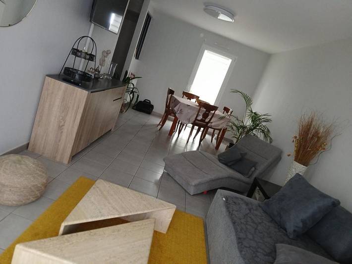 Location de vacances pour 4 personnes, avec jardin à Saint-Pavace - 2