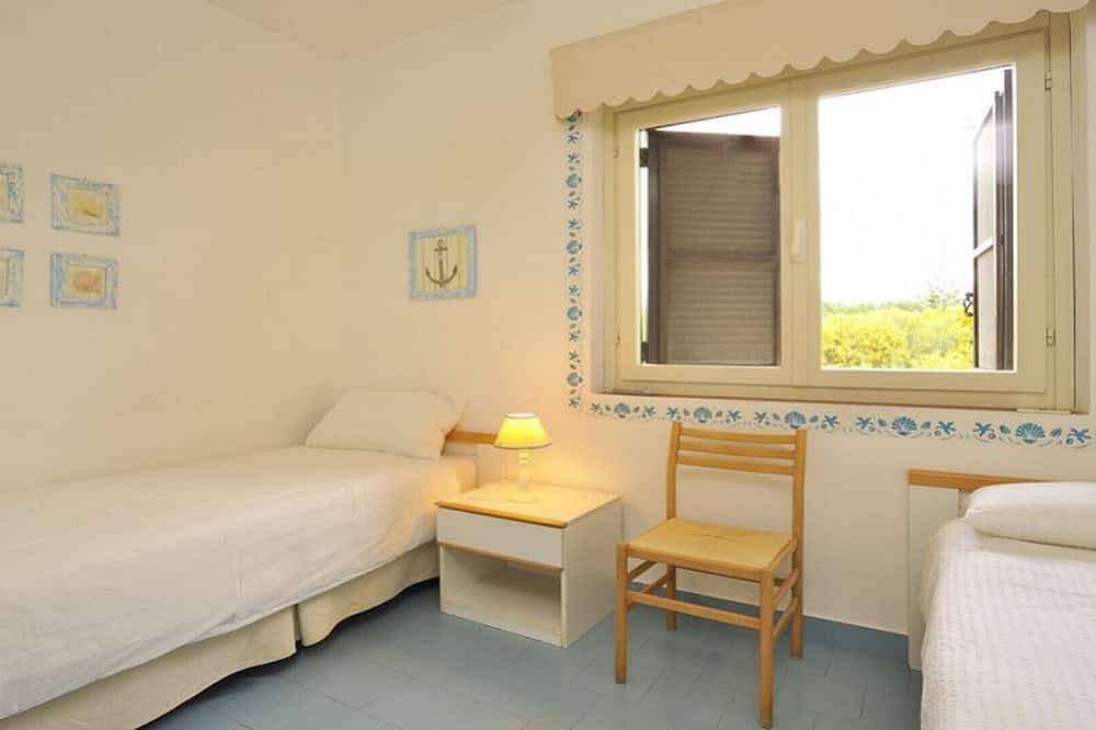 Sardinien Pula Haus 250 Meter vom Meer entfernt, Garten, Wifi unbegrenzt, Smart-Tv, Golf 2 km in Nora, Pula und Umgebung