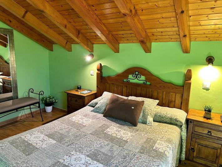 Apartamento de vacaciones para 4 personas, con jacuzzi además de jardín y piscina en Cantabria - 4