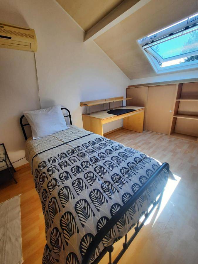 Gîte pour 2 personnes, avec Terrasse et Vue à Limeil-Brévannes - 3